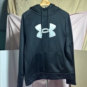 Under Armour Black Sweatshirt with Iconic Logo